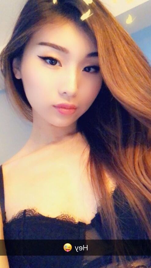 Bambei nude