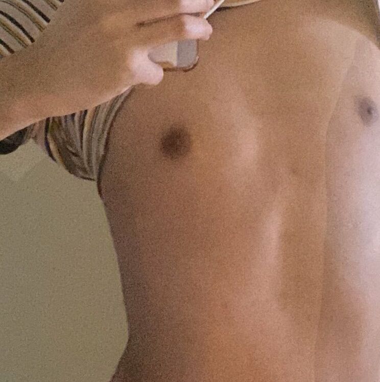 Shylidia nude