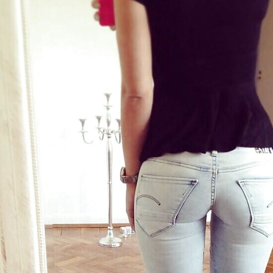 Ass In Tight Jeans