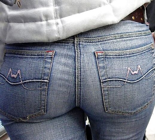 Ass In Tight Jeans