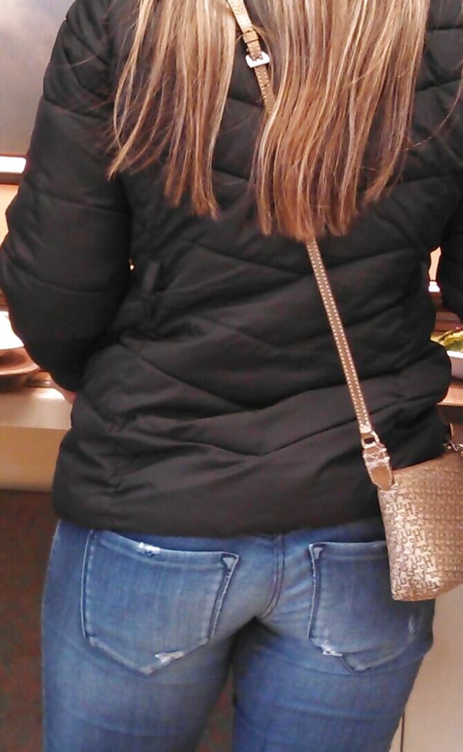 Ass In Tight Jeans