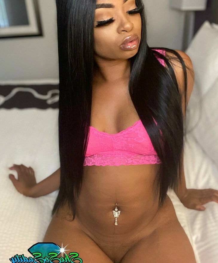 SheSoSadityyy nude