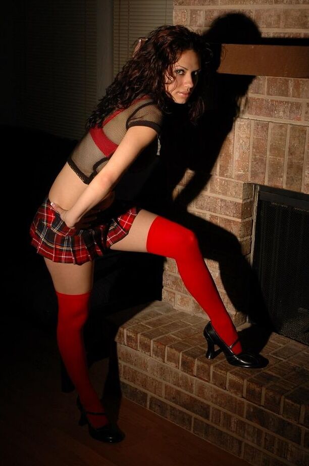 Fotos de la colegiala joven alex jolie desnudándose para ti