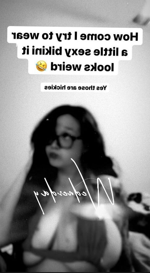 Yuricosplayer nude