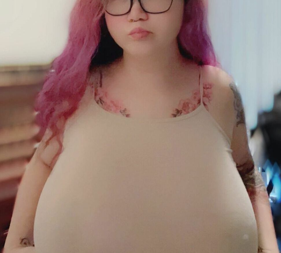Yuricosplayer nude
