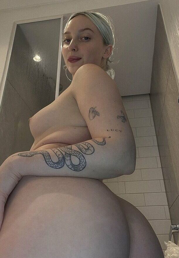 Sophie Carson nude