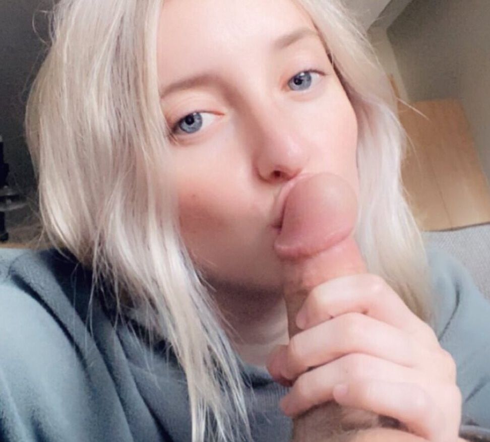 Sophie Carson nude