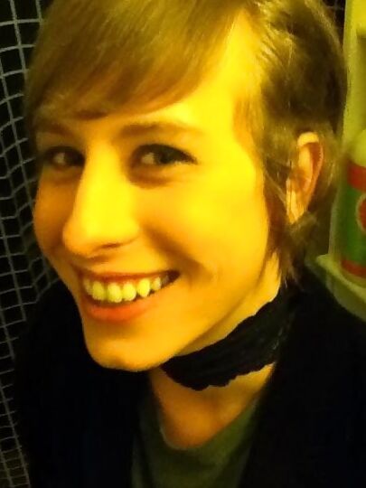 Vysl- Amateur Crossdresser-Sissy