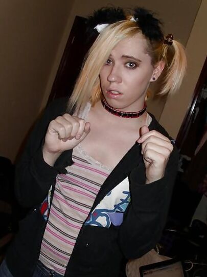 Vysl- Amateur Crossdresser-Sissy
