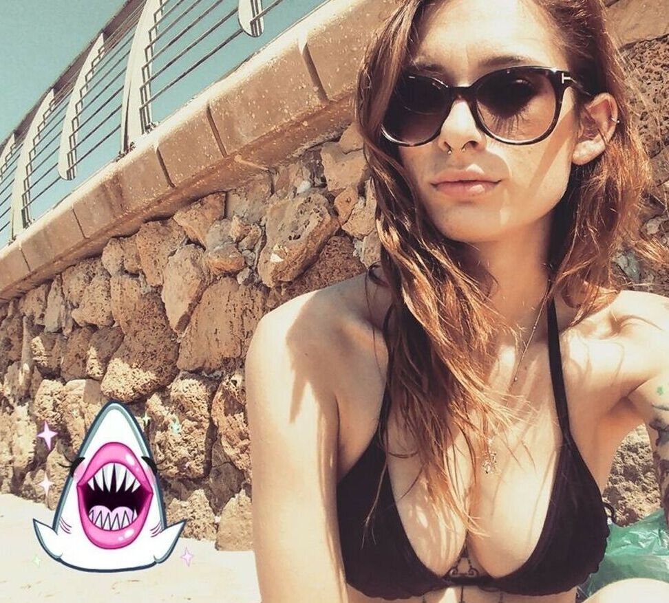 Poli Kap nude