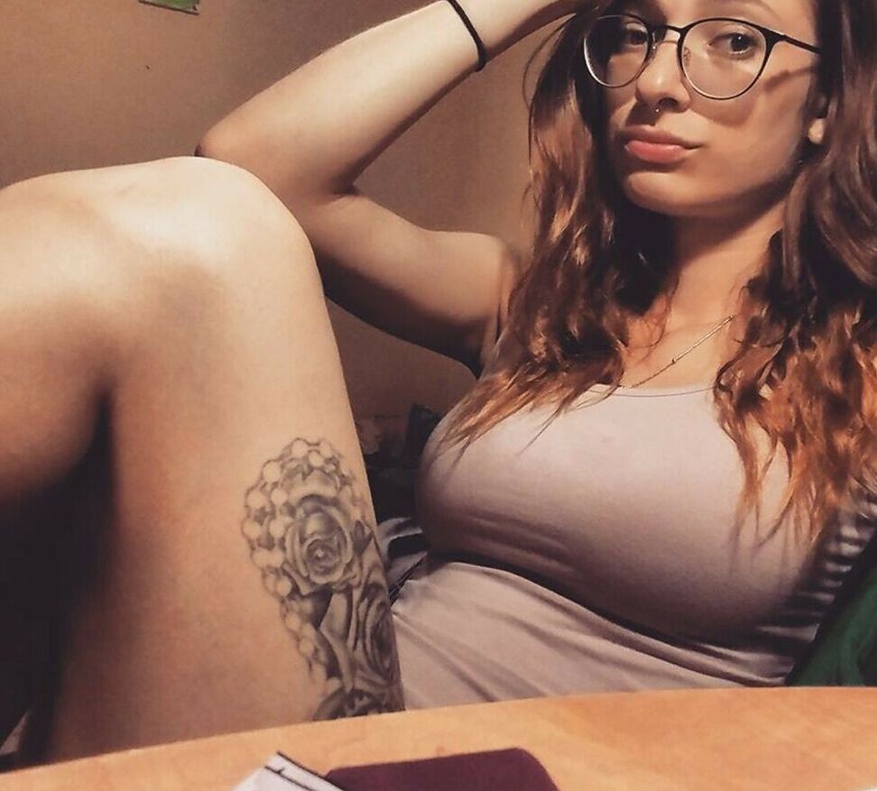 Poli Kap nude