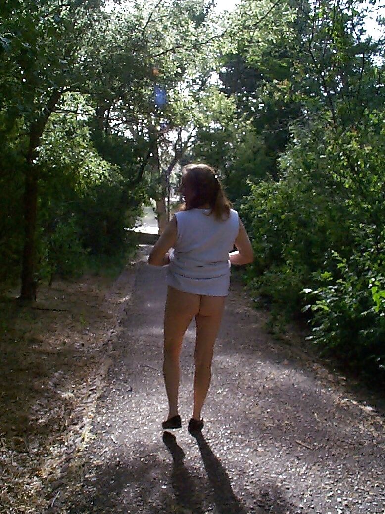 Hairy Pussy Exposed in Public Park