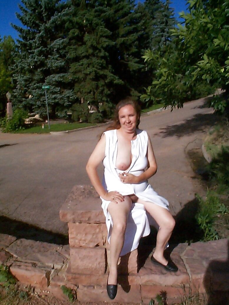 Hairy Pussy Exposed in Public Park