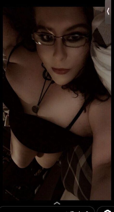 Angharad Gill nude