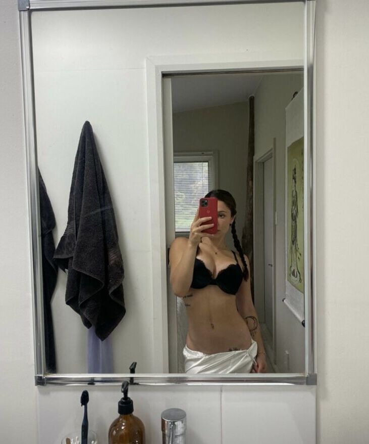 Madison Cortesano nude