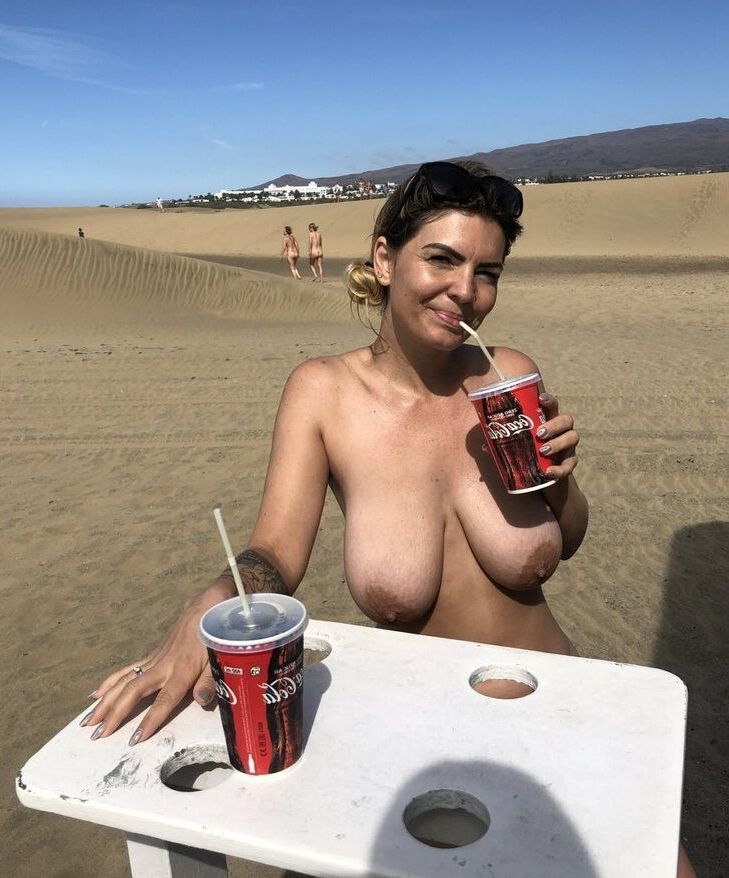 Bonnie Tawny nude
