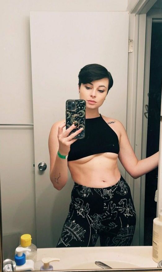 Harlihero nude
