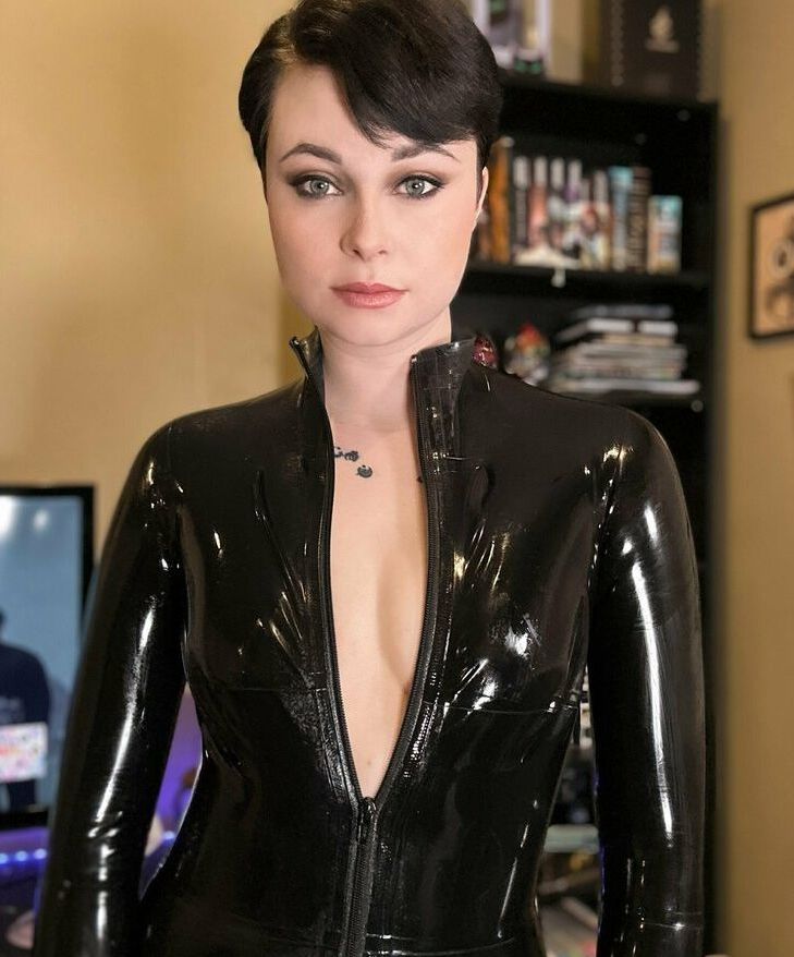 Harlihero nude