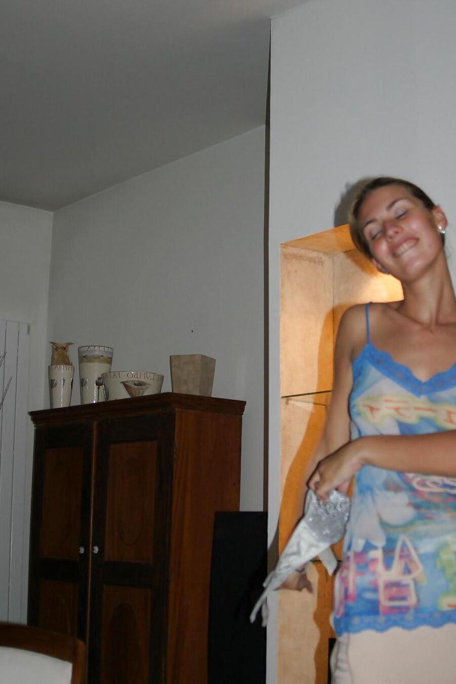 HORNY & SEXY AMATEUR