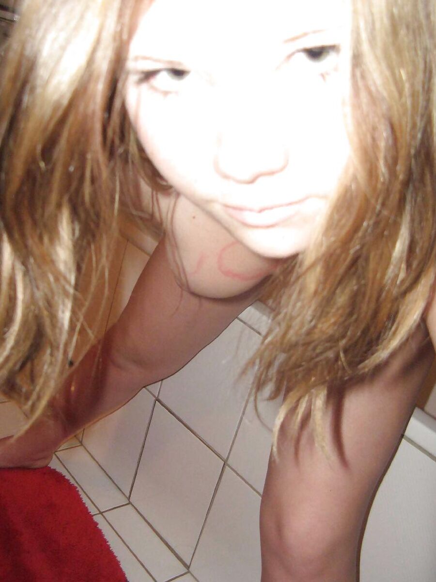 Amateur girl