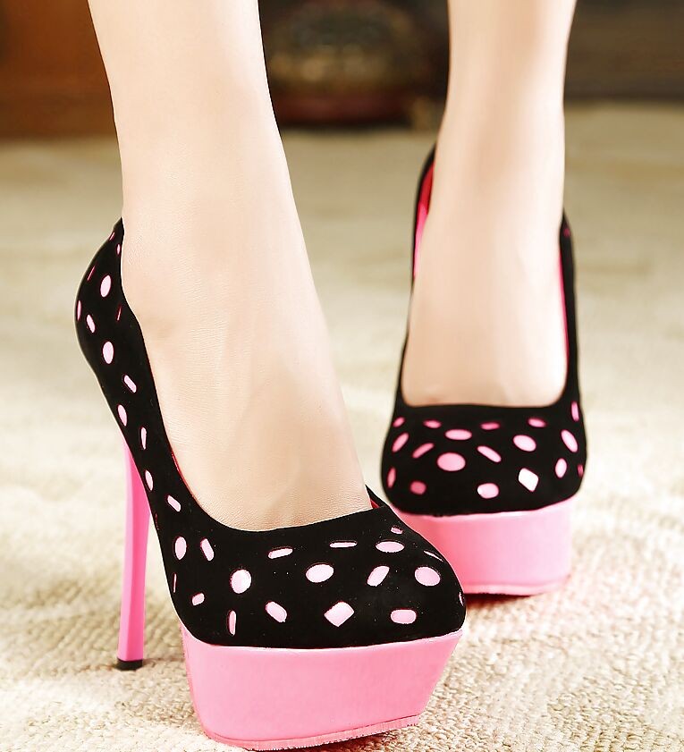 Sexy Platform High Heels. (Very Sexy)