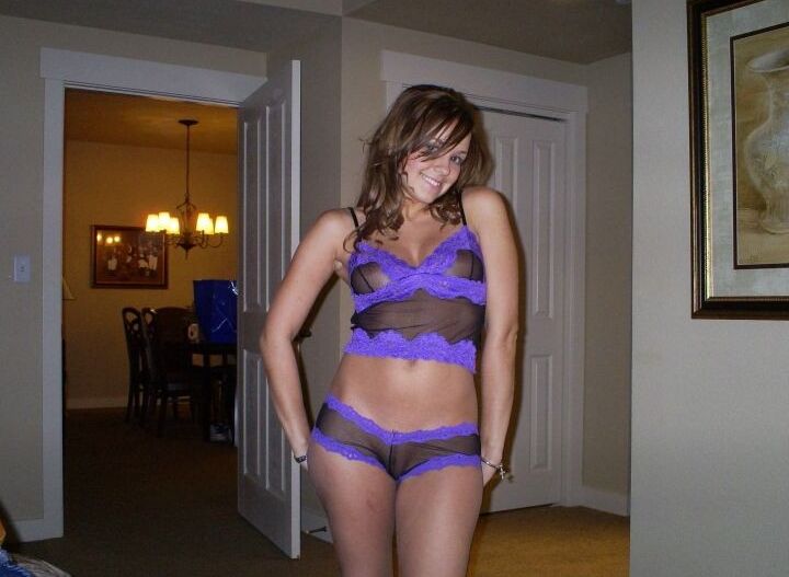 Bikini babes showing off their tanned bods