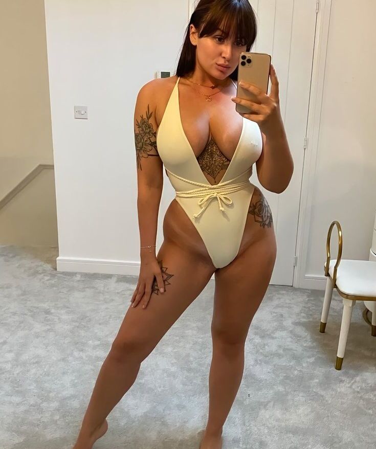Hxlsey nude