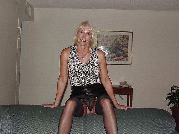 Hot Sexy Anne with two Lady Friends in a BBC GangBang