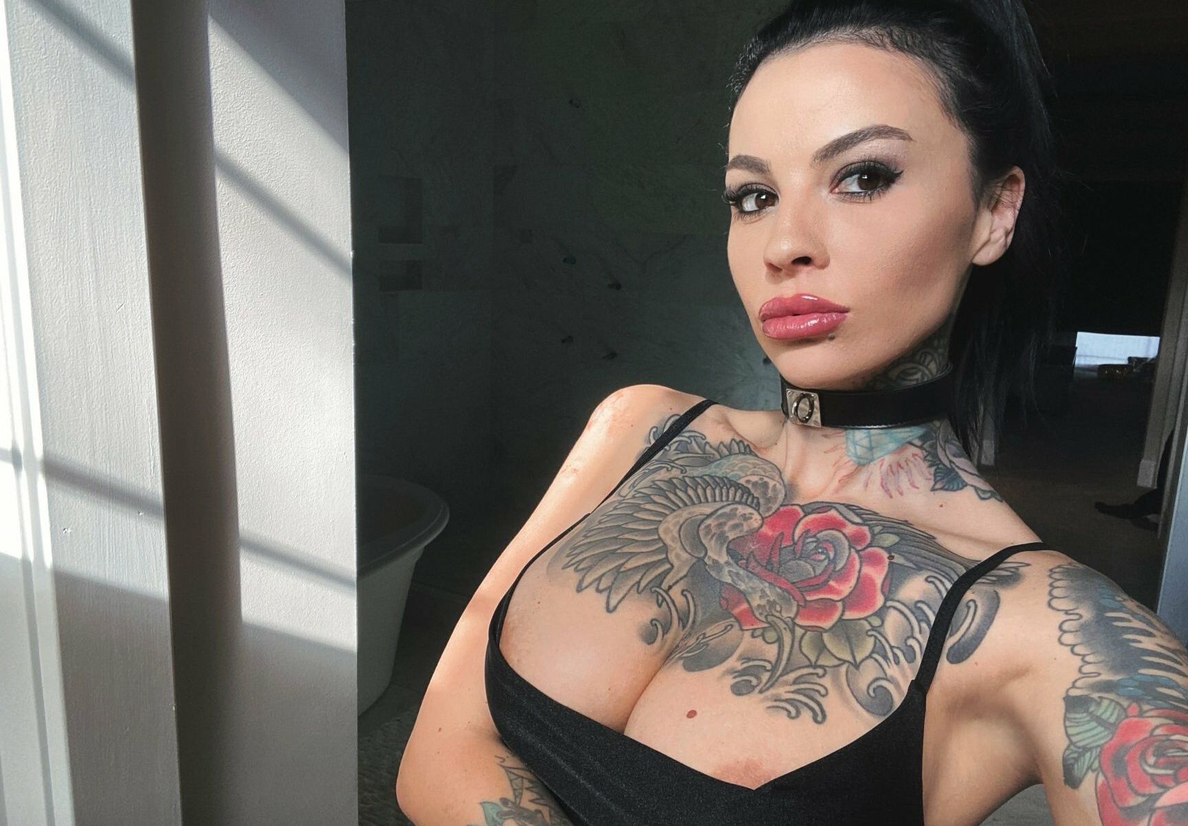 Zahra Schreiber nude