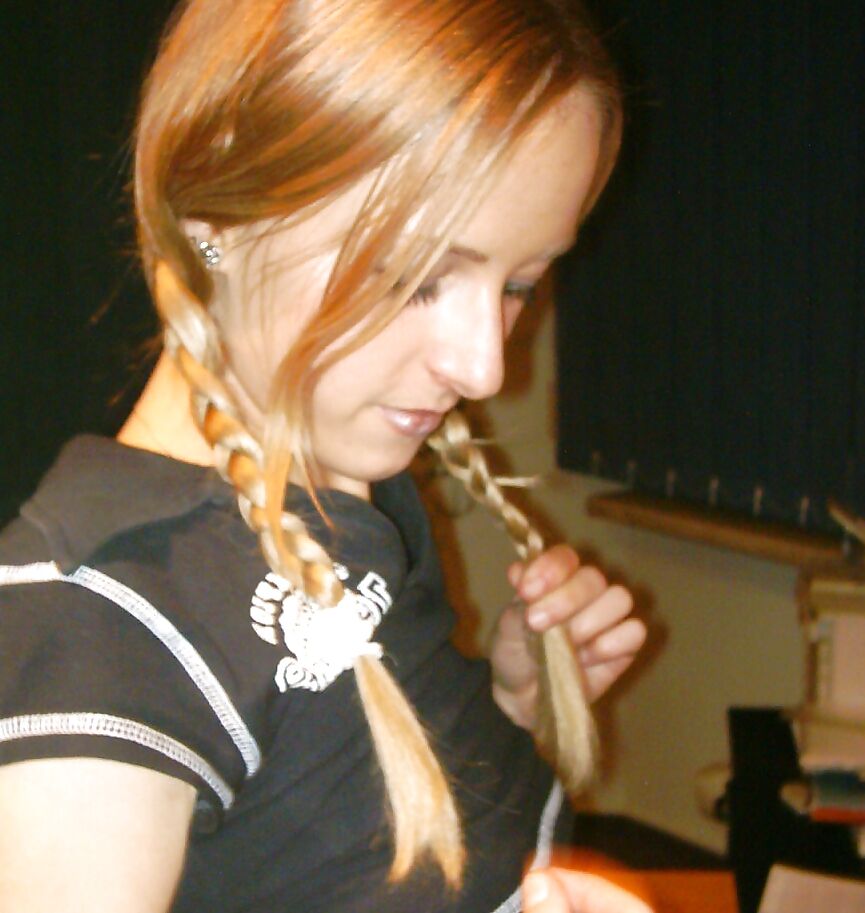 Amazing blondie teen