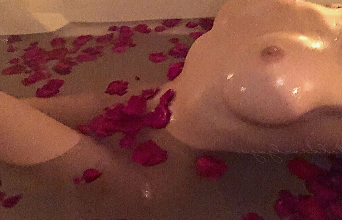 LilDevilJuju nude