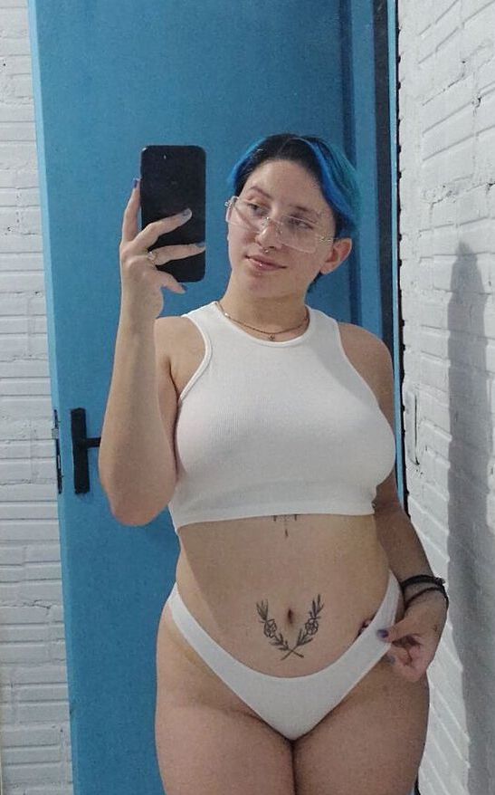 Ana Brando nude