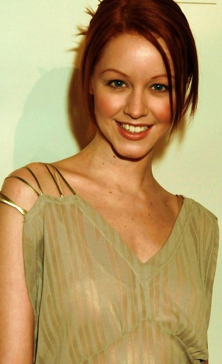 Celeb Cum Targets : Lindy Booth