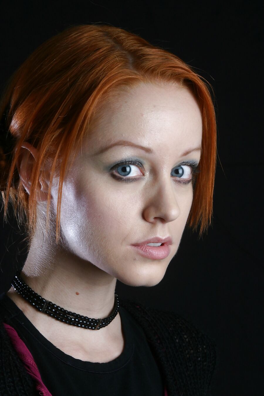 Celeb Cum Targets : Lindy Booth