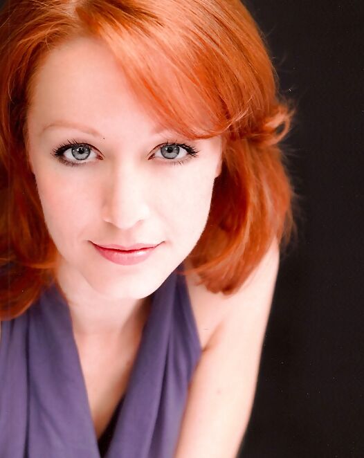 Celeb Cum Targets : Lindy Booth