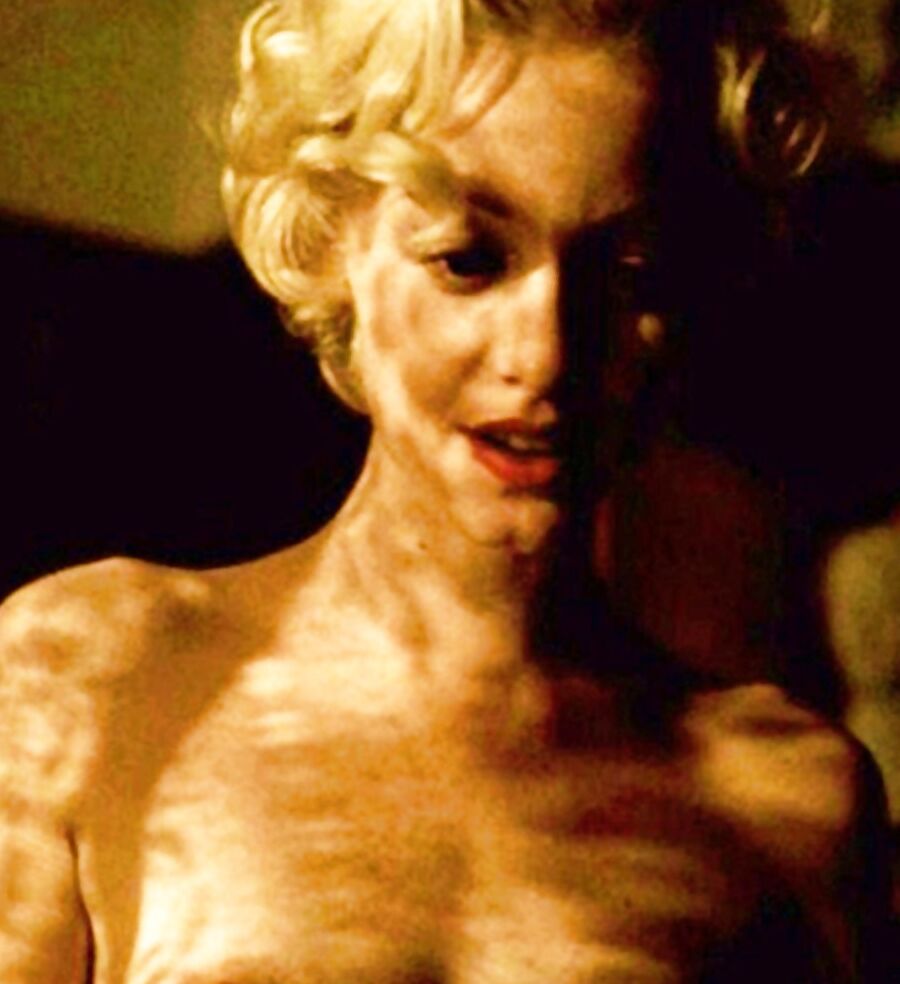 Celeb Cum Targets : Lindy Booth