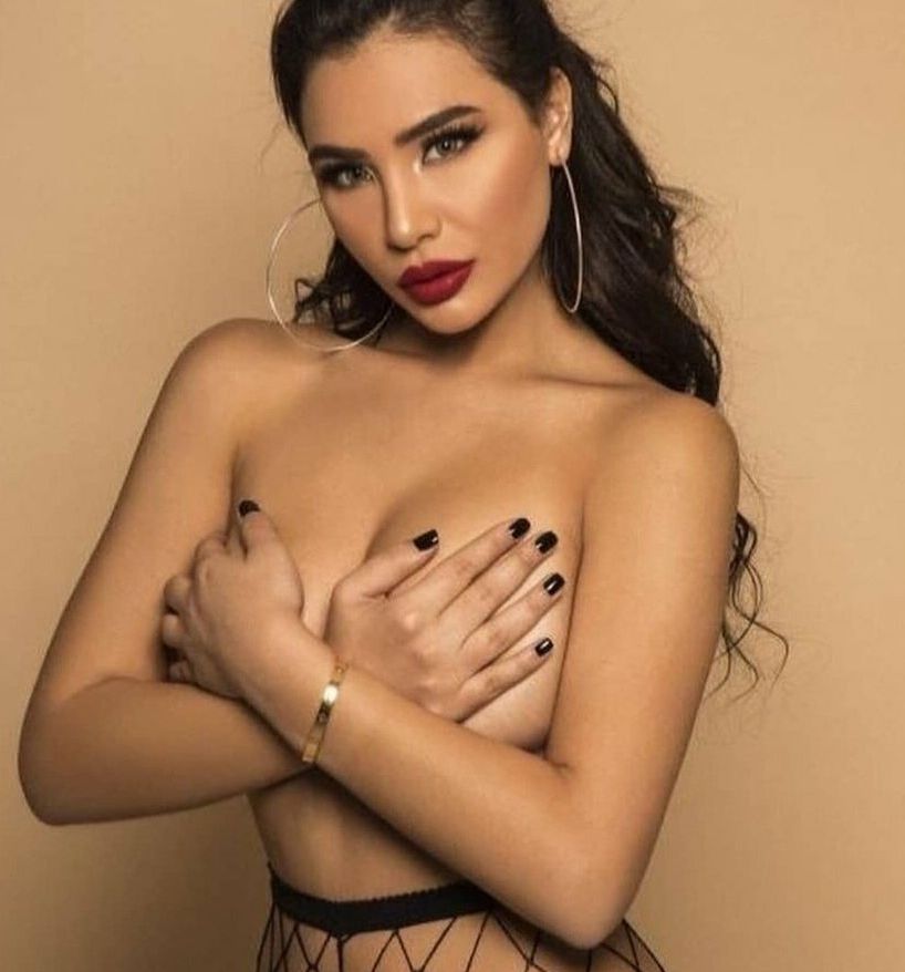 Miriam Tay nude