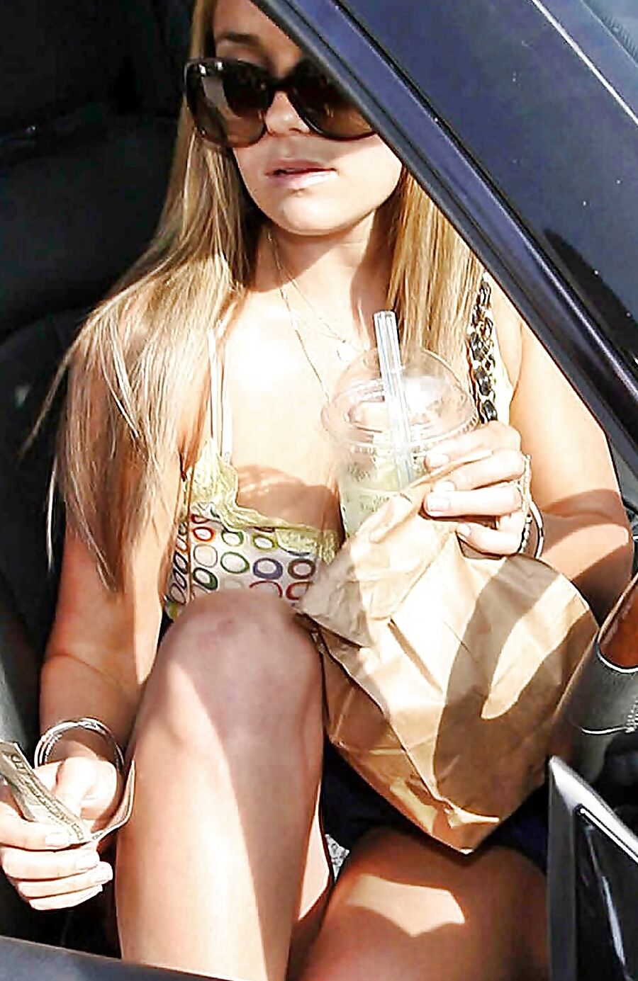 Celeb oops and upskirts By twistedworlds