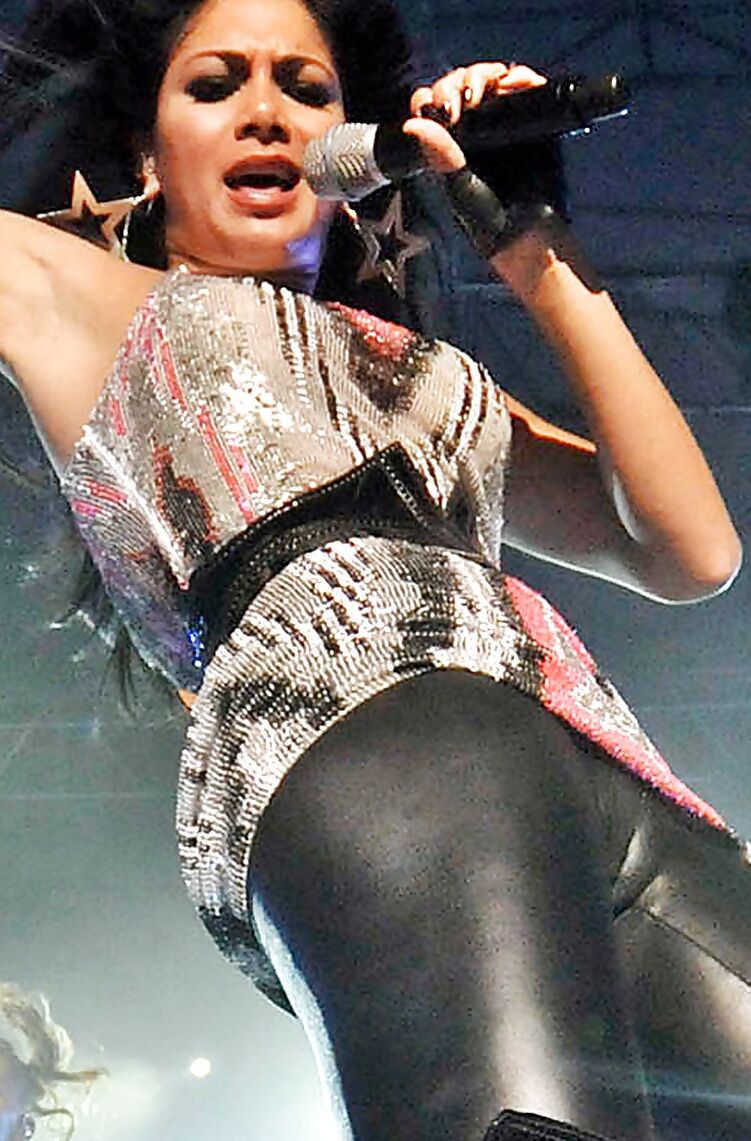 Celeb oops and upskirts By twistedworlds