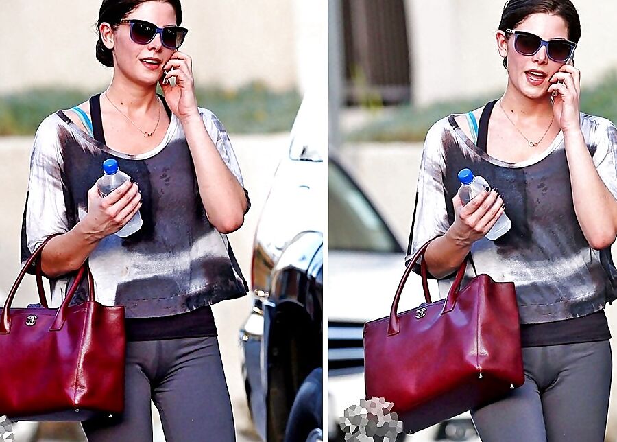 Celeb oops and upskirts By twistedworlds