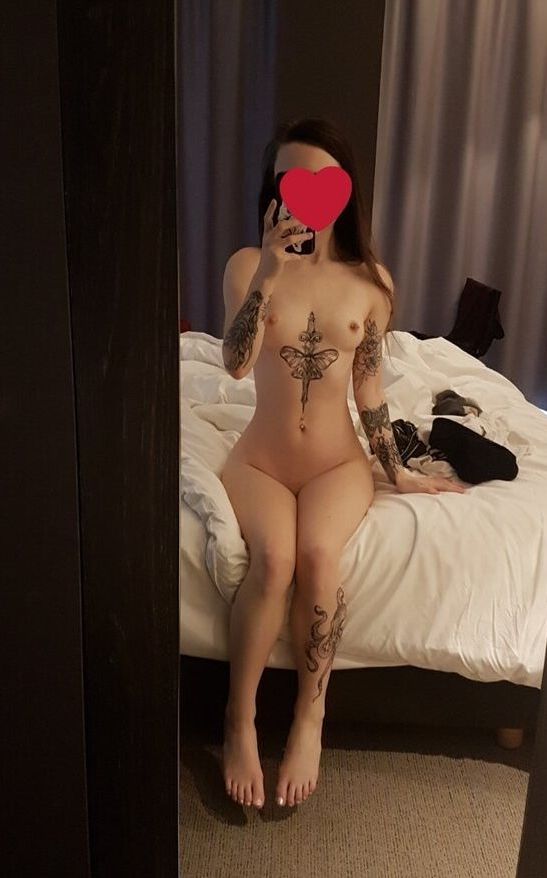 Lunar.xo nude