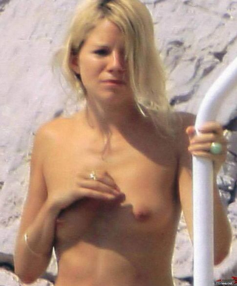 Celeb Sienna Miller exposing beautiful body