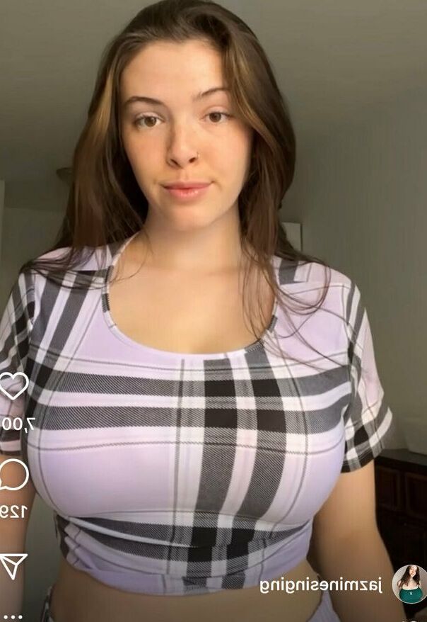 JazmineSinging nude