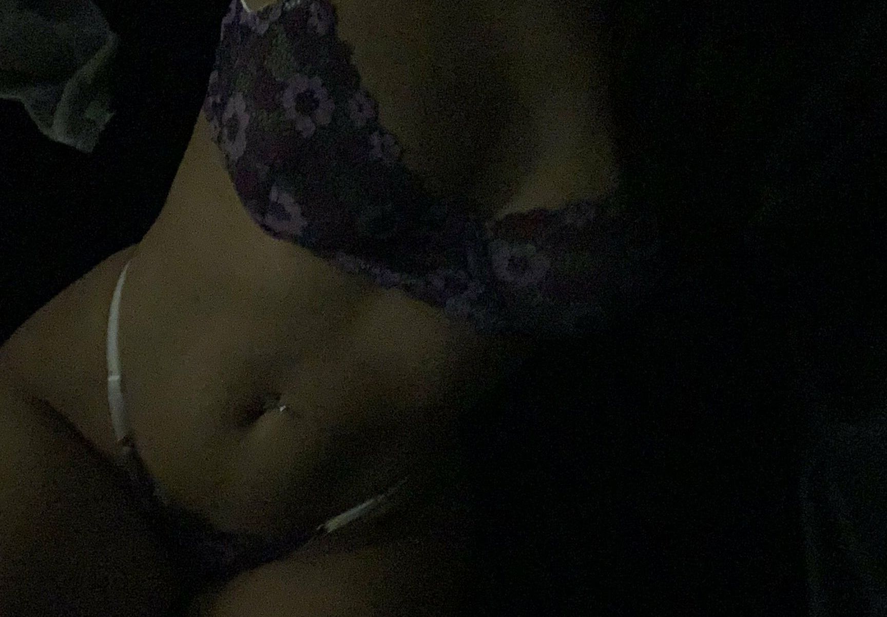 Shesangele nude