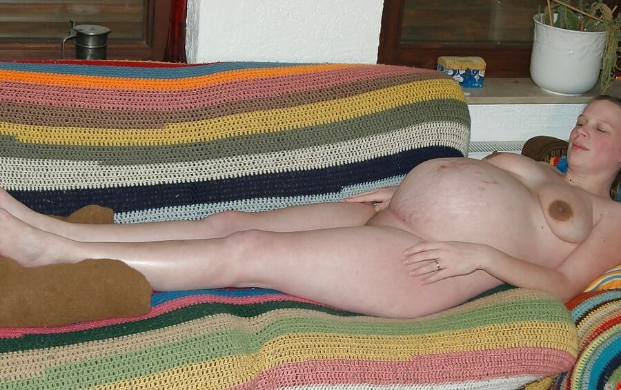 Sexy pregnant women