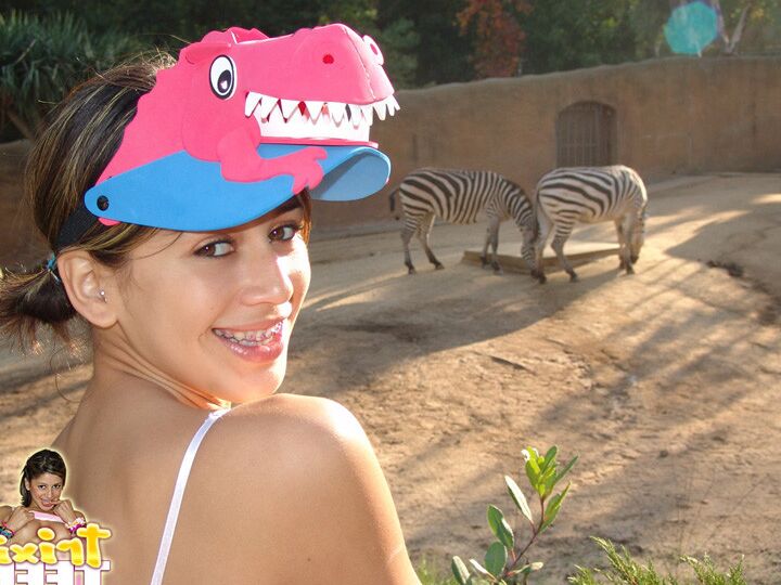 trixie went to the zoo and posed there naked