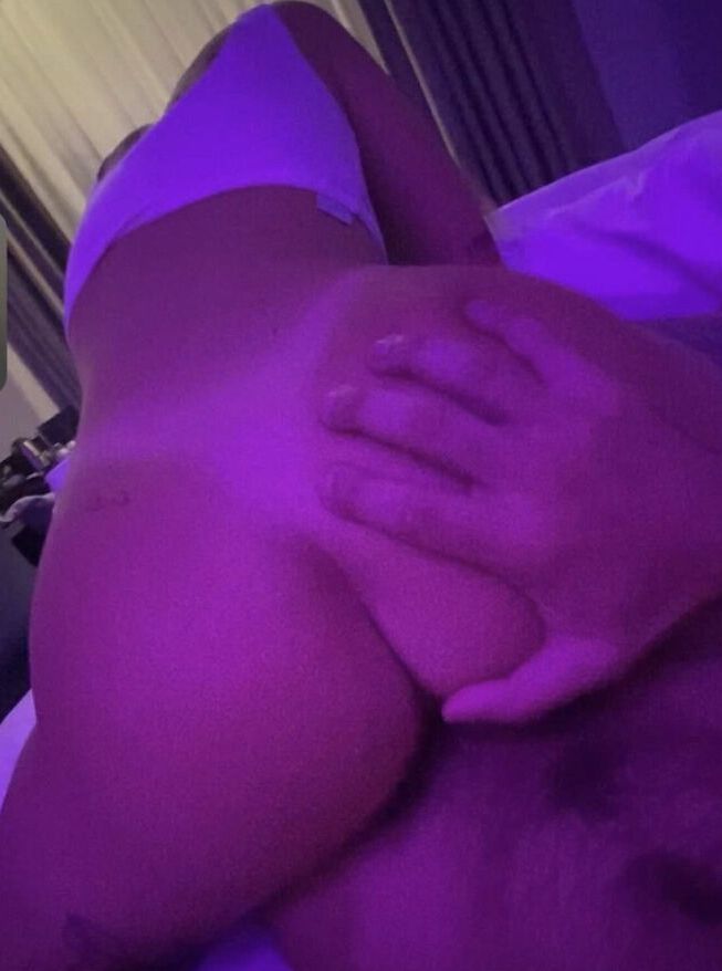 Littlemissblond nude