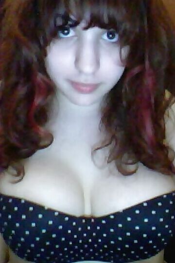 Big Boobes Webcam Girl