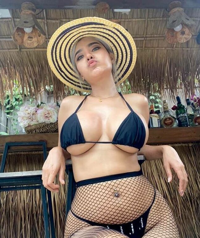 Noey Vanisa nude