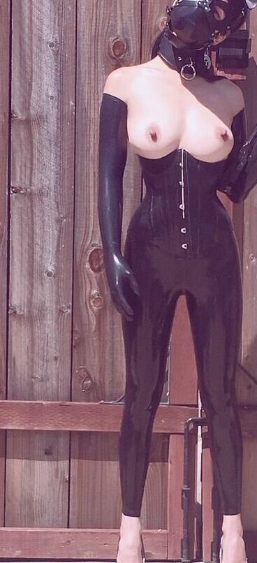 Latex Fetish nude
